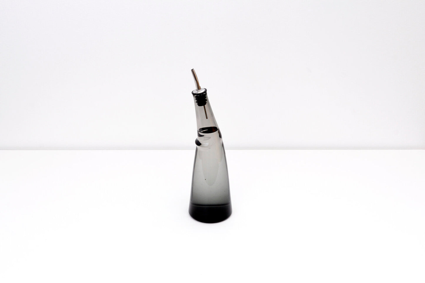 jam by JamFactory - Kink Oil Bottle