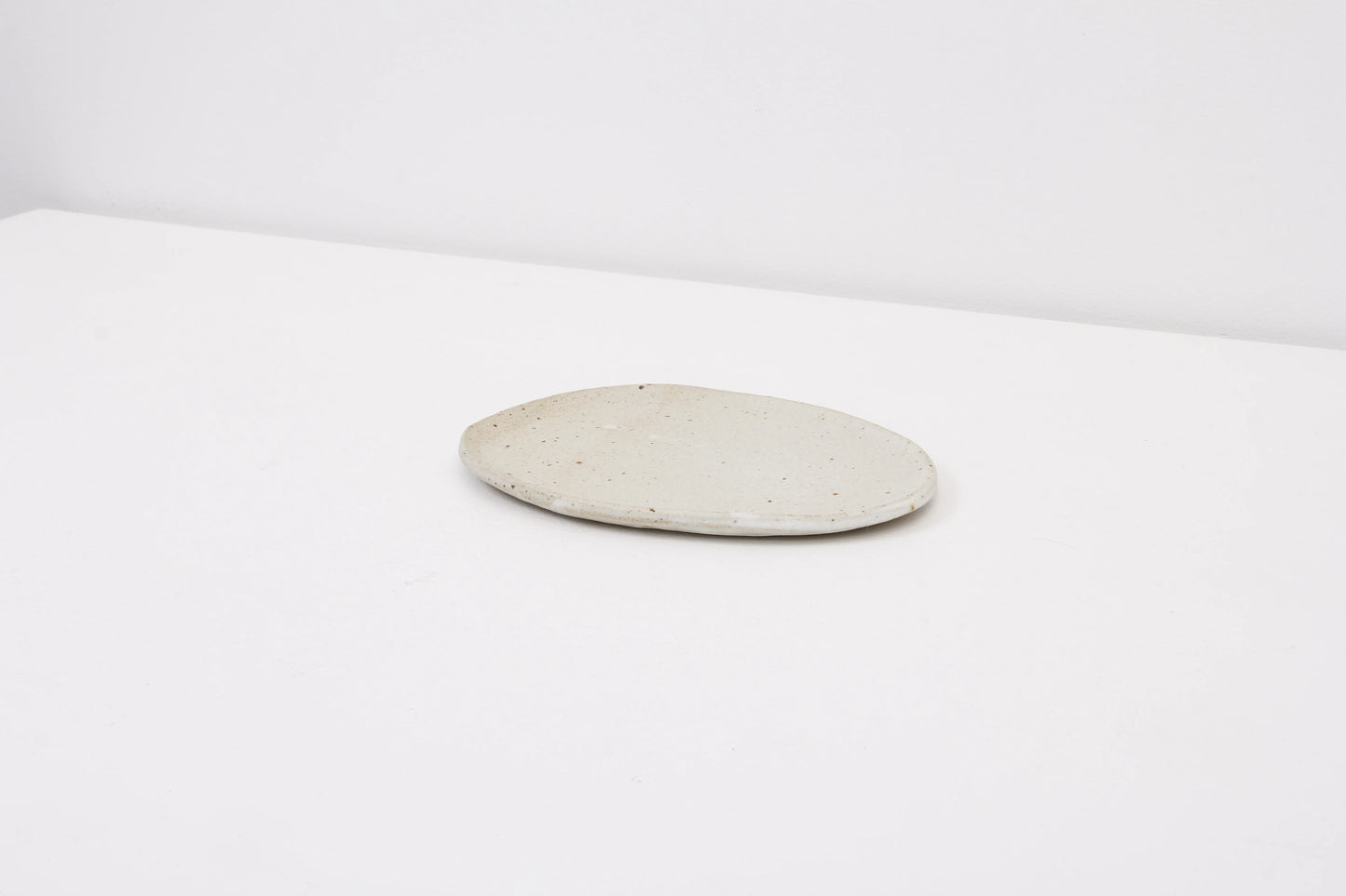 jam by JamFactory - Sage Short Oval Plate